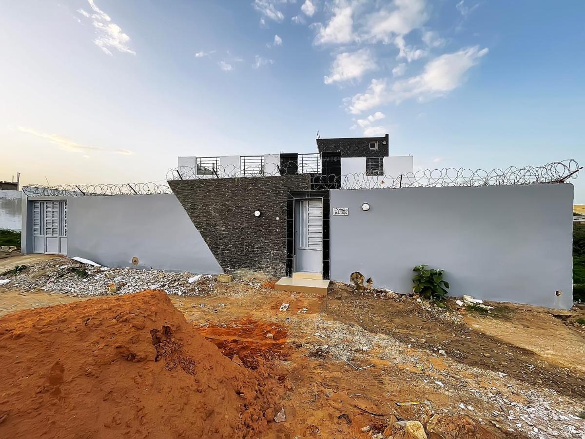Villa Adja Nafy A Saly Gandigal Екстер'єр фото