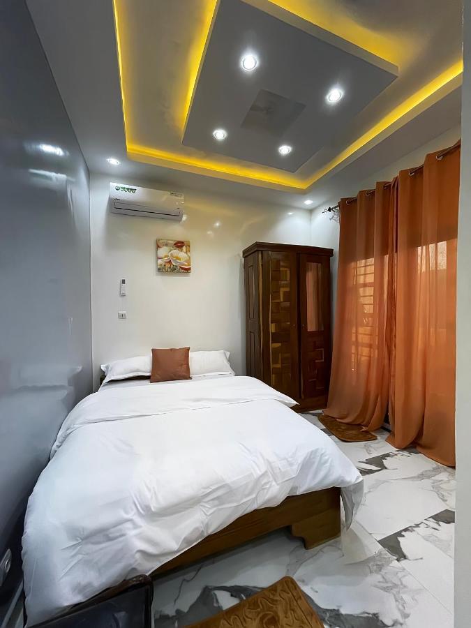 Villa Adja Nafy A Saly Gandigal Екстер'єр фото