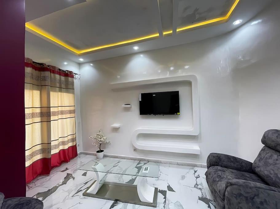 Villa Adja Nafy A Saly Gandigal Екстер'єр фото